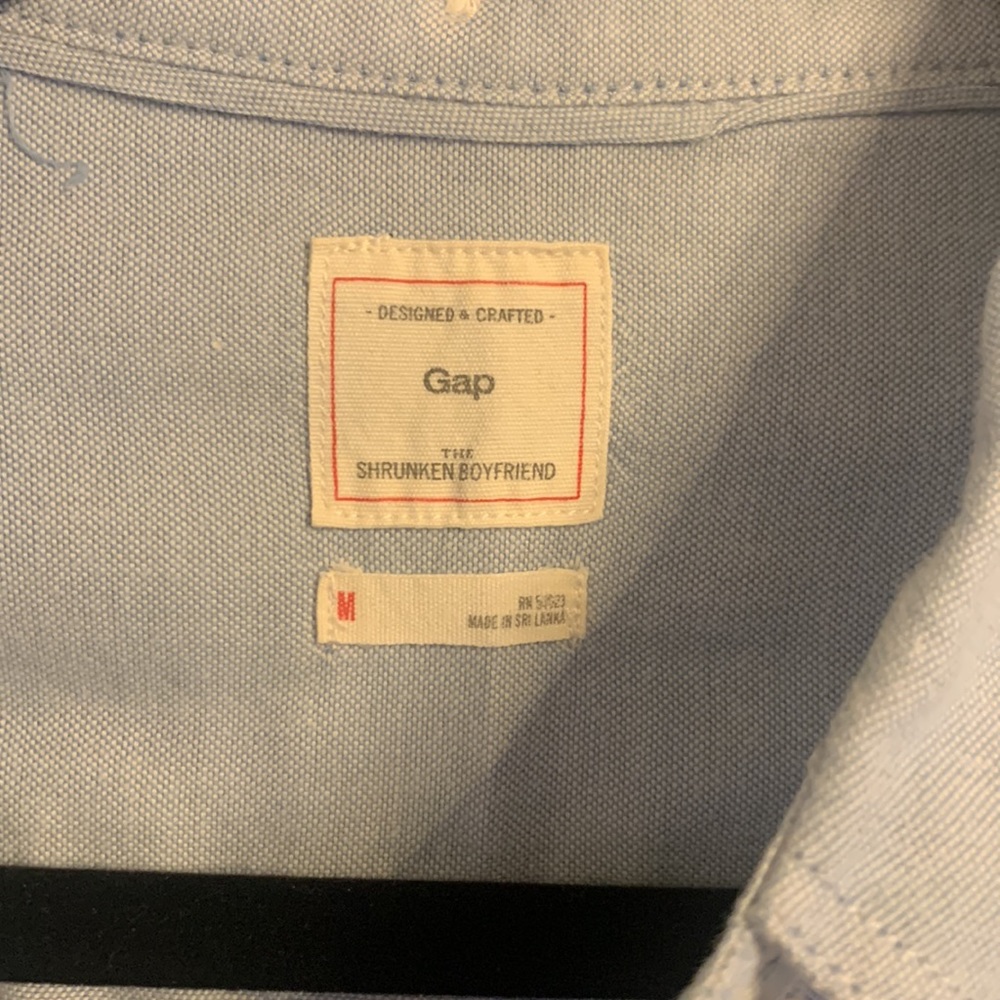 Gap Cotton Button Down. The Shrunken Boyfriend St… - image 2